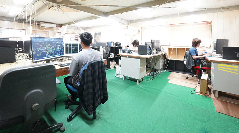 有限会社 土佐船舶現図 ｜ 造船生産設計